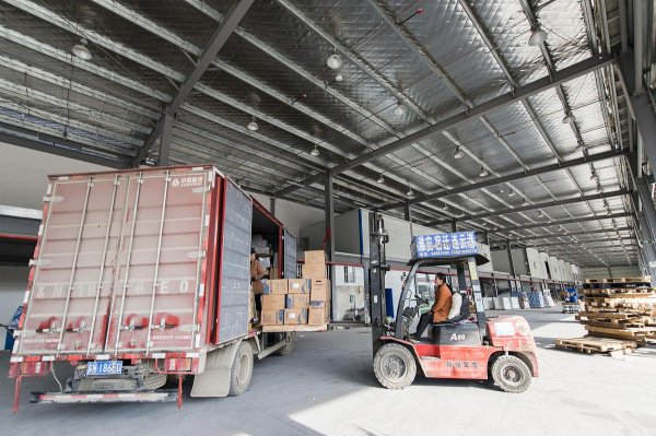 壹配资网门户 常州至昭通威信高效物流专线